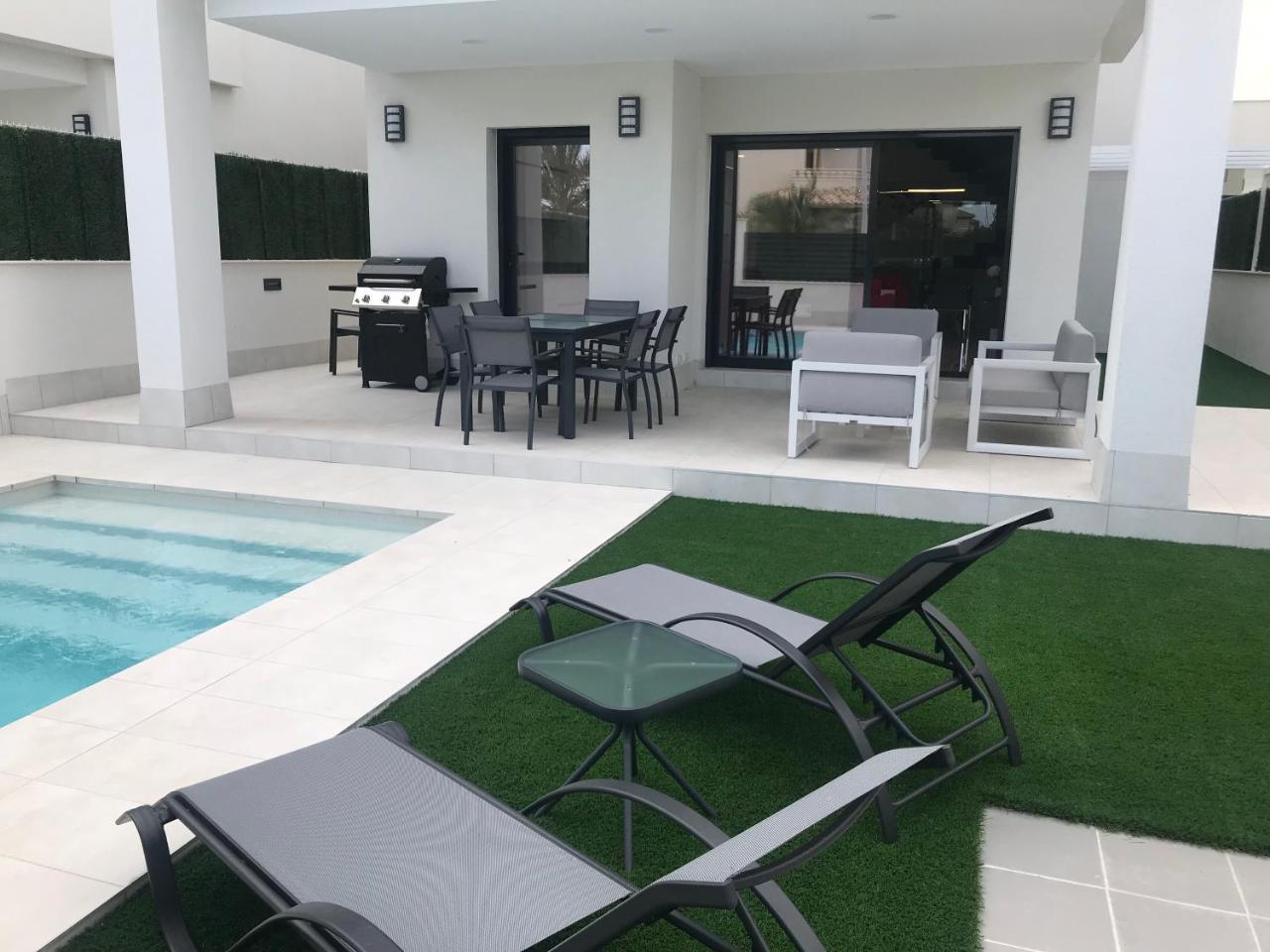 Villa Deluxe La Marina Beach Alicante Extérieur photo